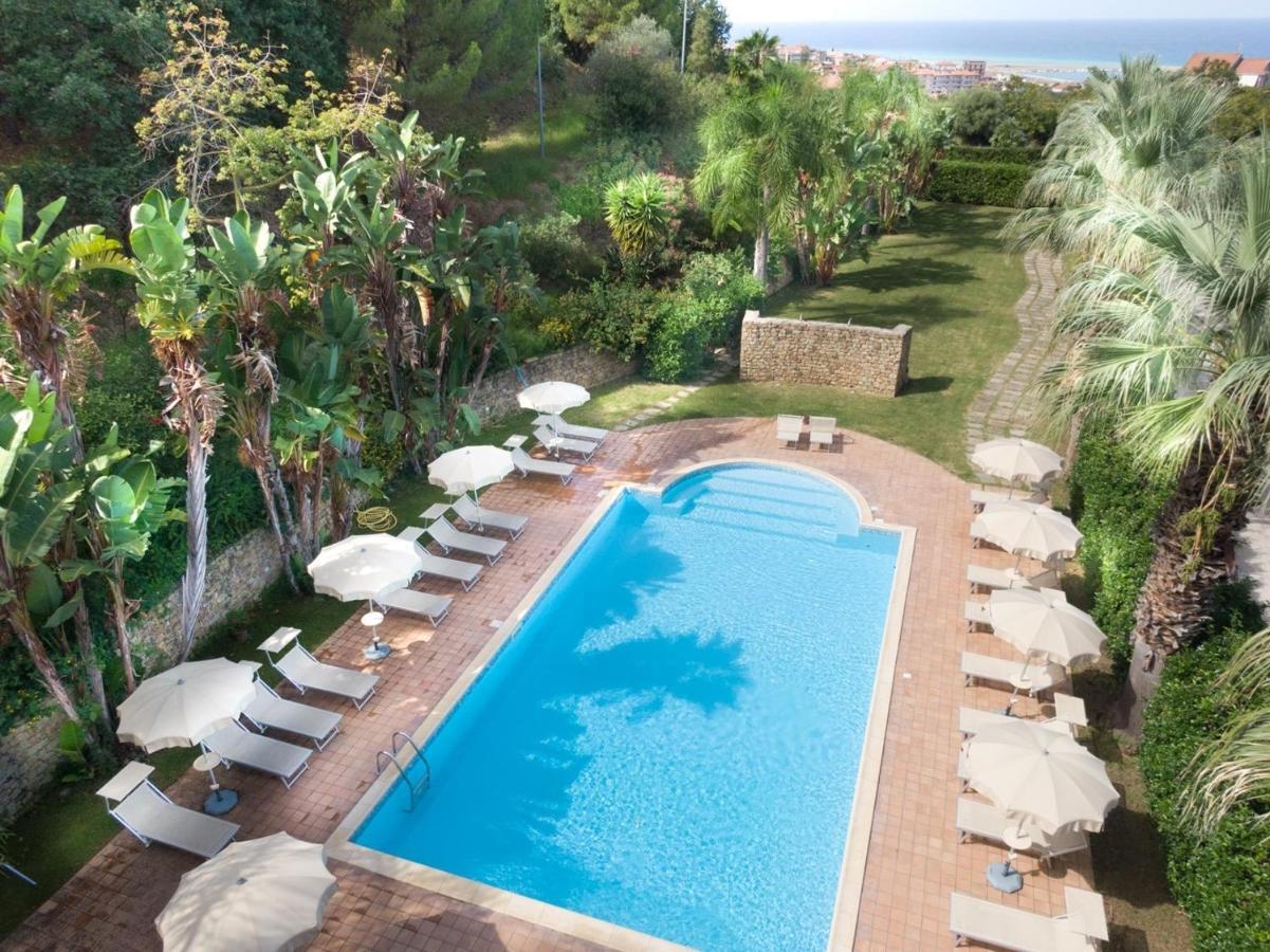 Agriturismo Villa Luca SantʼAgata di Militello Buitenkant foto