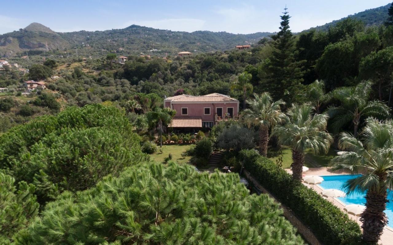 Agriturismo Villa Luca SantʼAgata di Militello Buitenkant foto