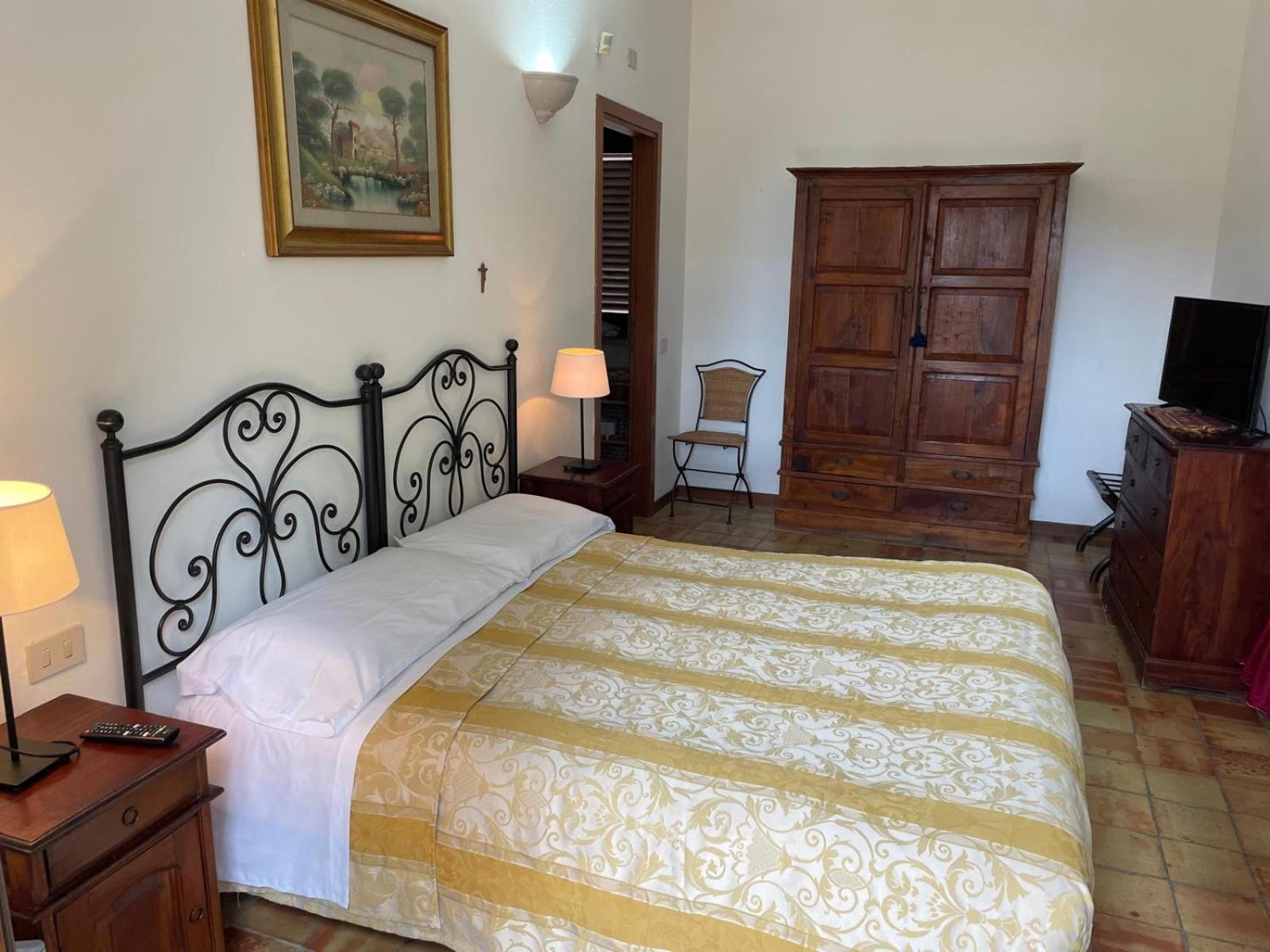 Agriturismo Villa Luca SantʼAgata di Militello Buitenkant foto